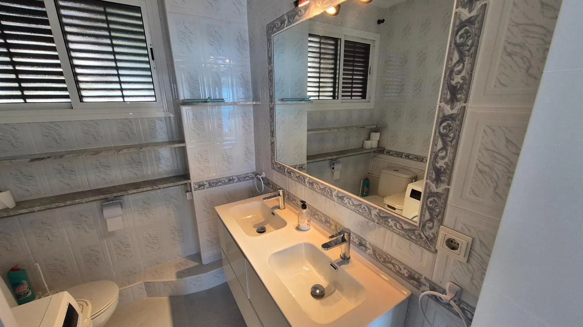 Apartamento Primera Linea Playa Aguadulce 0*, אגוואדולסה