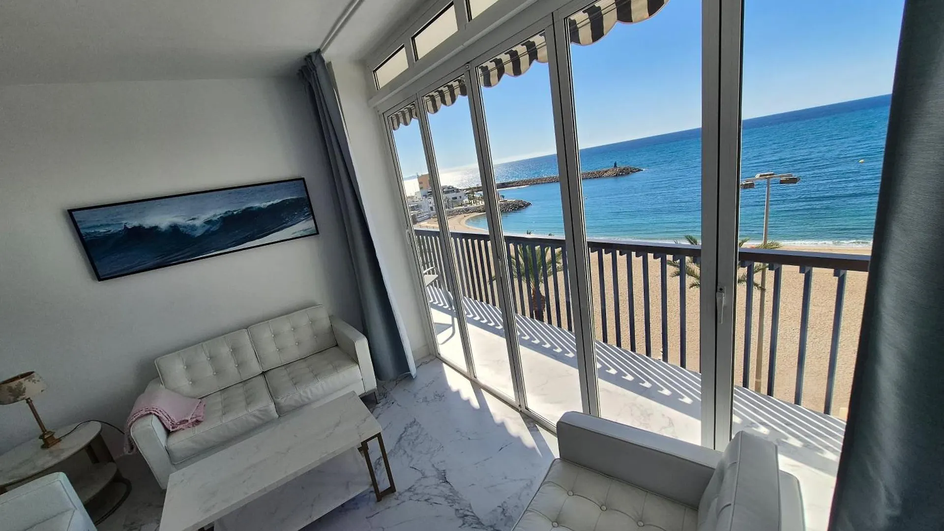 Apartamento Primera Linea Playa Aguadulce Hiszpania